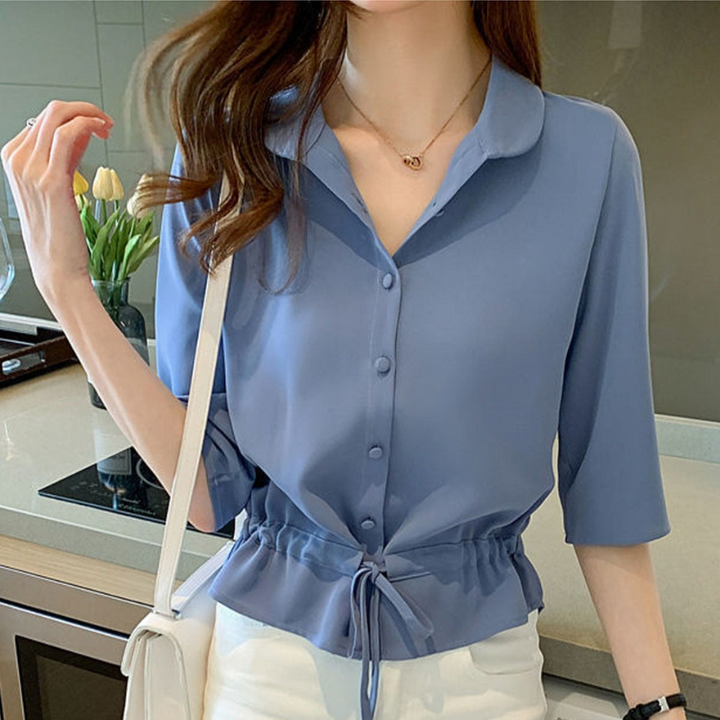 Alyssa | Bluse mit Knopfleiste und Polokragen für Damen | Abschluss