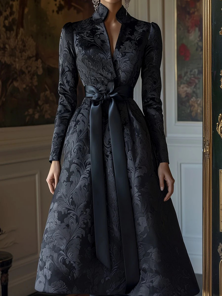 Ysolde |  Schwarzes Kleid Für Damen | Geblümt