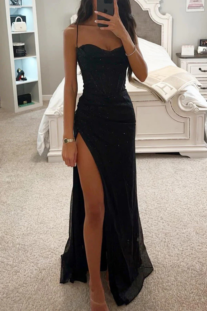 Adelhild | Elegantes Kleid Für Damen | Glanzvoll
