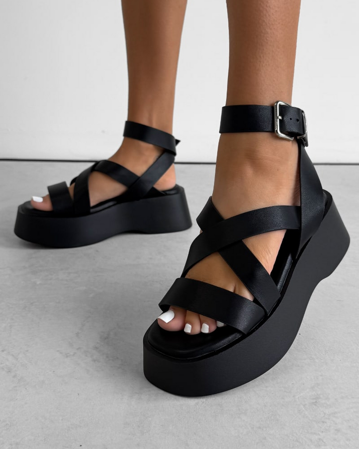 Gracia | Chunky Plateausandalen für Damen | Wasserdichte