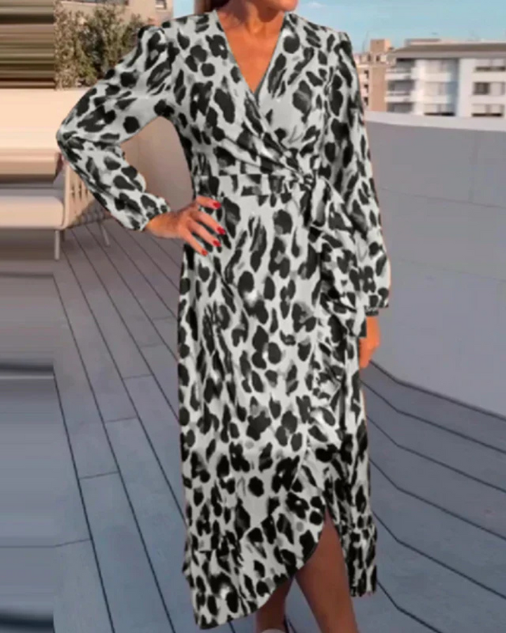 Sigrun | Leopard Kleid Für Damen | Glamourös