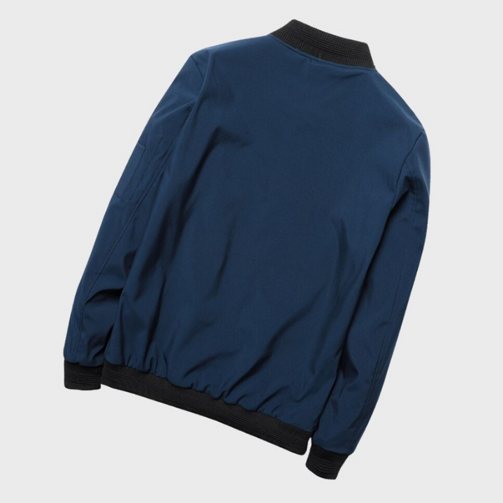 Max | Stylische Bomberjacke Für Herren | Übergänge