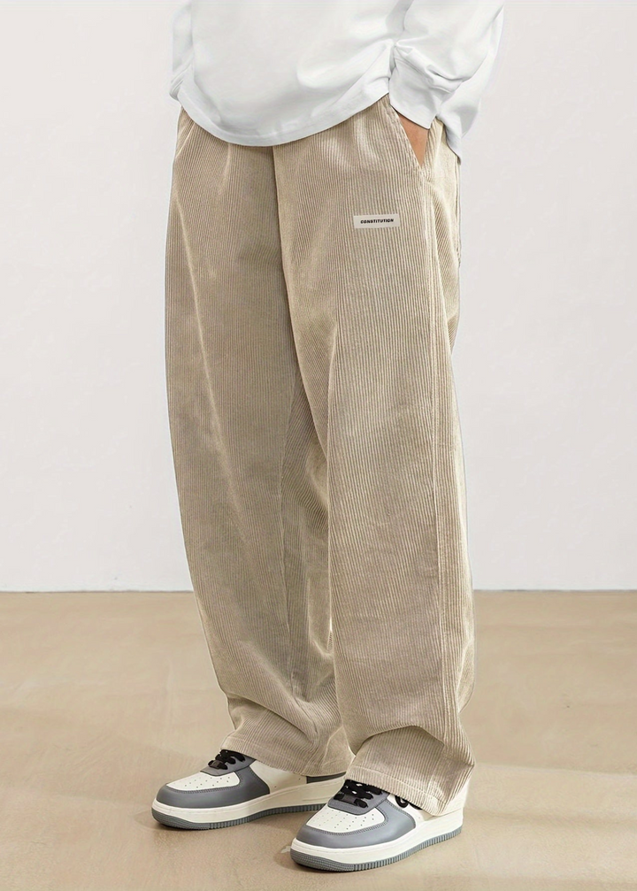 Raffaele | Cordhose Für Herren | Modern