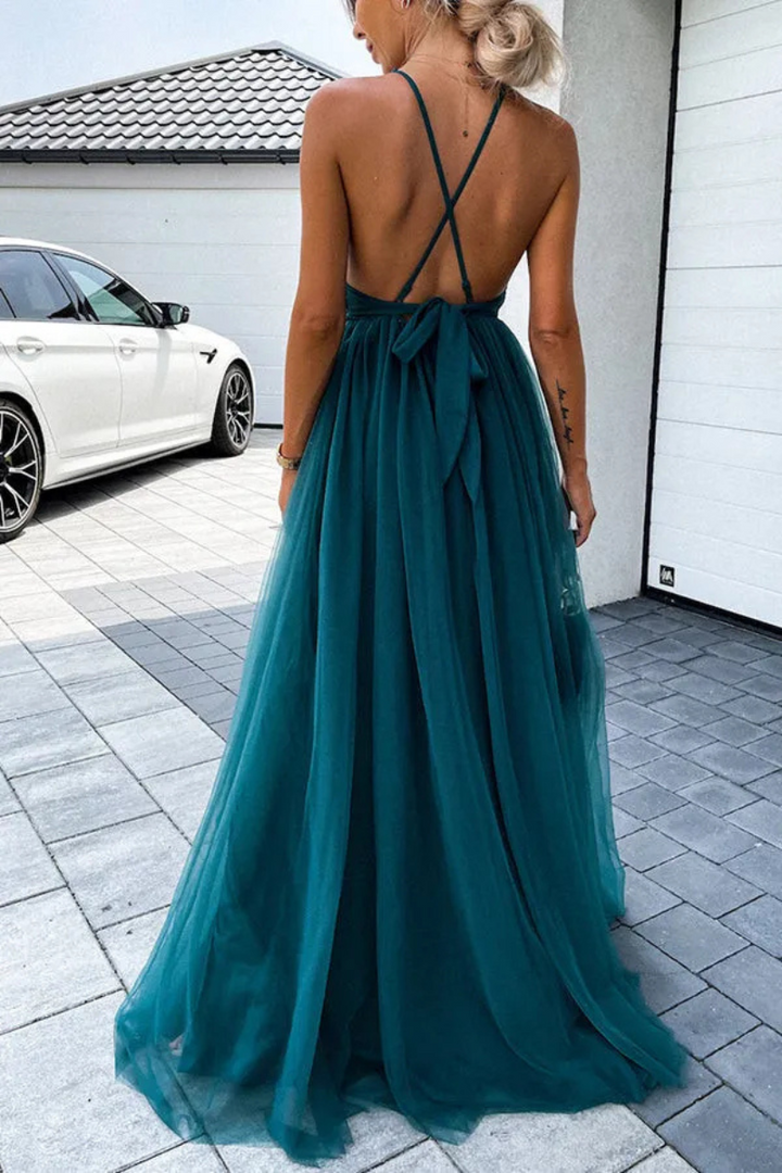 Yelena | Plissiertes Rückenfreies Kleid Für Damen | Maxi