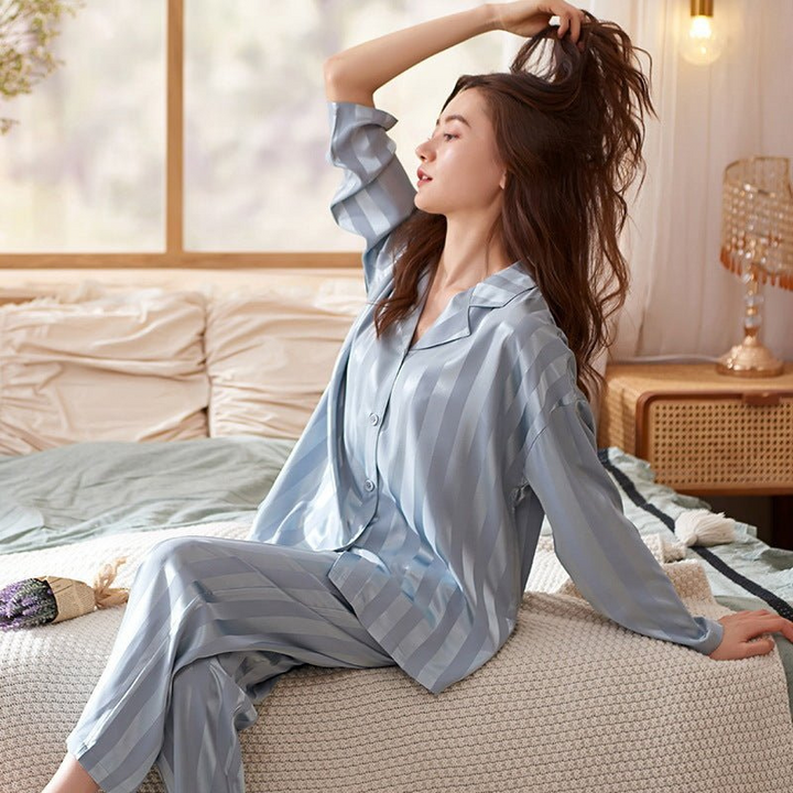 Ysabel | Gestreiftes Pyjama-Set für Damen | Elegant